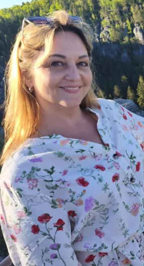 Bild des Benutzers Elena