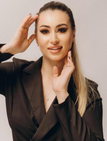 Bild des Benutzers Ekaterina