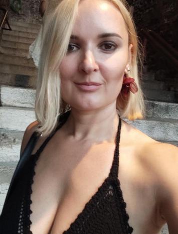 Bild des Benutzers Elena