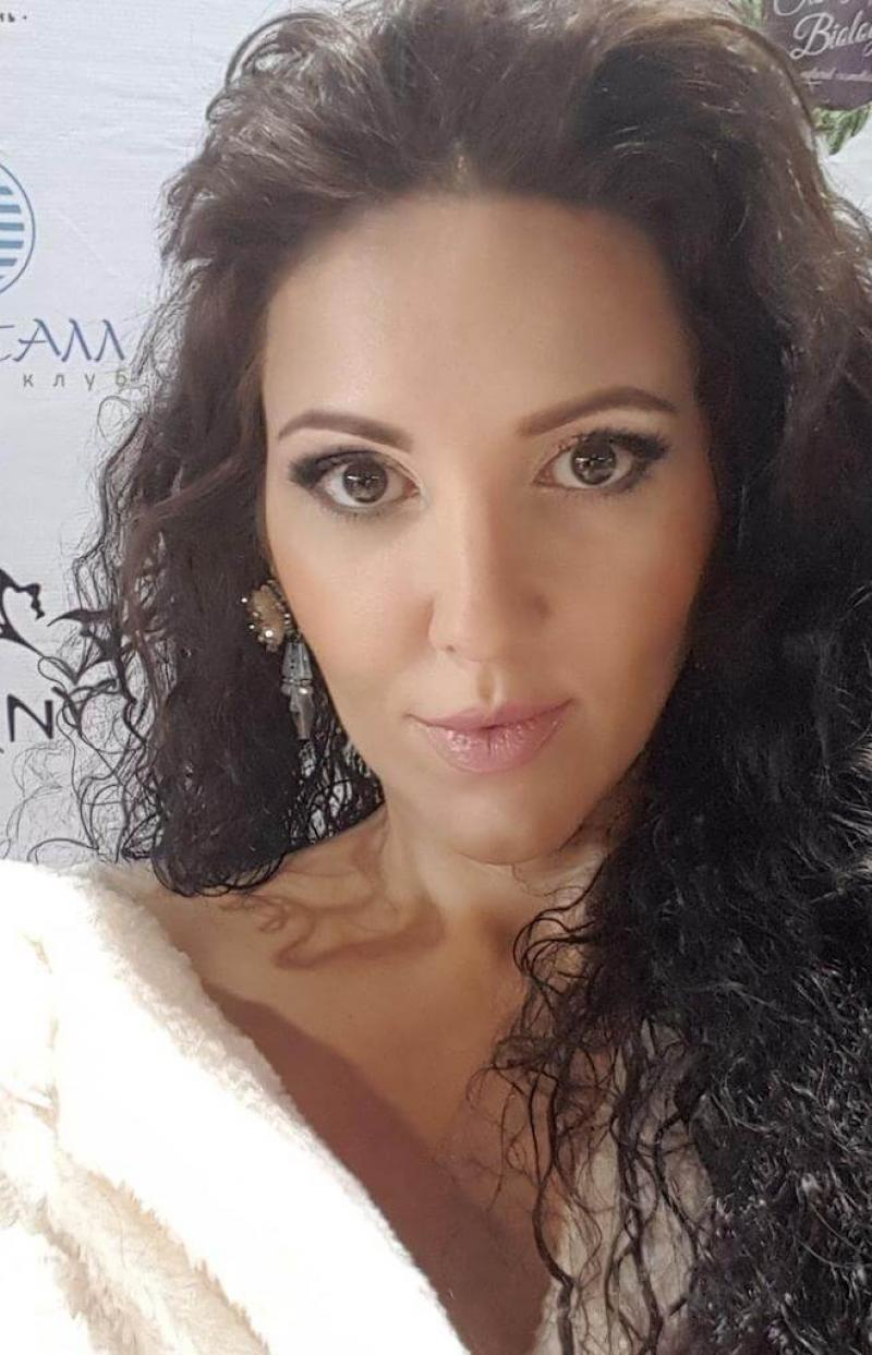 Bild des Benutzers Elena