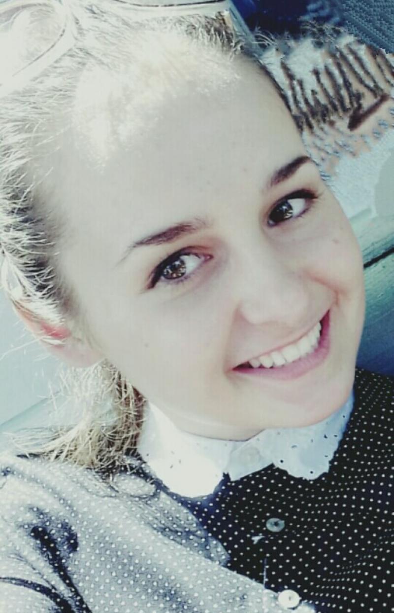 Bild des Benutzers Elizabeth